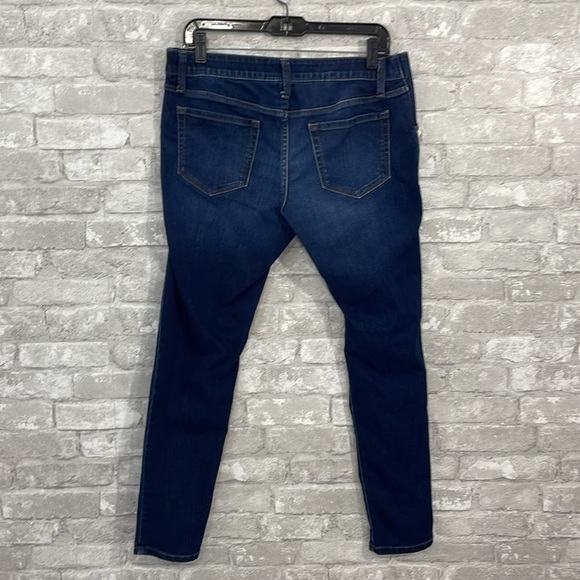 Ingrid & Isabel Navy Skinny Jeans - Picture 3 of 5